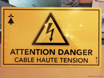 Panneau Danger - Cable Haute Tension - Perenco - Gabon